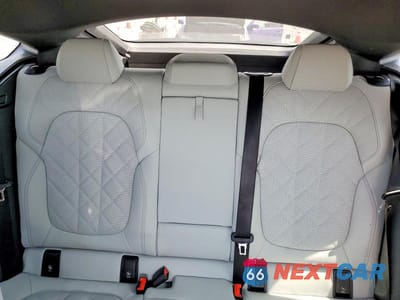 Zdjęcie 10 z 14 samochodu: 2026 BMW X6 XDRIVE40I VIN:5UX33EX0XT9314566 - miniatura