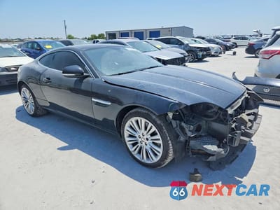 Czwarte zdjęcie samochodu z boku: 2012 JAGUAR XK VIN:SAJWA4FB1CLB47412 - miniatura