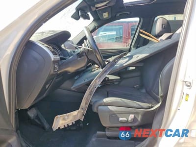 Zdjęcie 7 z 12 samochodu: 2019 BMW X3 SDRIVE30I VIN:5UXTR7C56KLF29359 - miniatura
