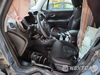 Zdjęcie 7 z 13 samochodu: 2017 JEEP RENEGADE LATITUDE VIN:ZACCJBBB0HPE72063 - miniatura