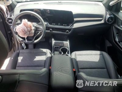 Zdjęcie 8 z 12 samochodu: 2025 CHEVROLET EQUINOX LT VIN:3GNAXHEGXSL210350 - miniatura
