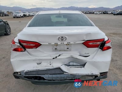 Zdjęcie 6 z 12 samochodu: 2019 TOYOTA CAMRY LE VIN:4T1B11HK5KU769571 - miniatura