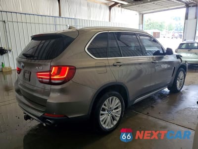 Trzecie zdjęcie samochodu z tyłu: 2017 BMW X5 XDRIVE35I VIN:5UXKR0C37H0X83414 - miniatura