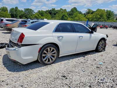 Trzecie zdjęcie samochodu z tyłu: 2018 CHRYSLER 300 LIMITED VIN:2C3CCAEG5JH145844 - miniatura