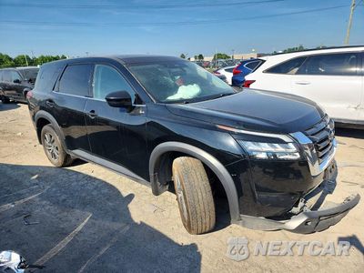 Czwarte zdjęcie samochodu z boku: 2023 NISSAN PATHFINDER S VIN:5N1DR3AA2PC213553 - miniatura
