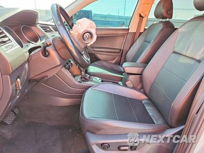 Zdjęcie 7 z 14 samochodu: 2018 VOLKSWAGEN TIGUAN SE VIN:3VV3B7AX7JM041088 - miniatura