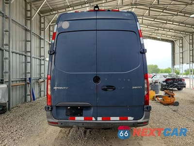 Zdjęcie 6 z 13 samochodu: 2019 MERCEDES-BENZ SPRINTER 2500/3500 DELIVERY VAN VIN:WD4PF1CD4KP152316 - miniatura