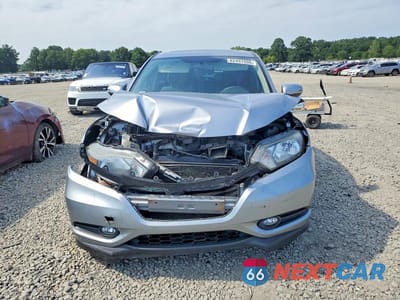 Piąte zdjęcie samochodu w środku: 2018 HONDA HR-V EX VIN:3CZRU5H52JG702613 - miniatura