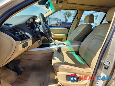 Zdjęcie 7 z 13 samochodu: 2007 BMW X5 3.0I VIN:4USFE43537LY77028 - miniatura