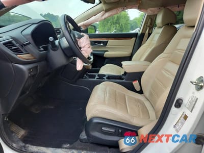 Zdjęcie 7 z 13 samochodu: 2017 HONDA CR-V TOURING VIN:5J6RW2H9XHL006641 - miniatura