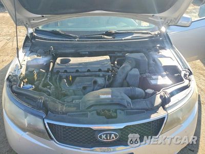 Zdjęcie 11 z 12 samochodu: 2010 KIA FORTE EX VIN:KNAFU4A21A5259314 - miniatura
