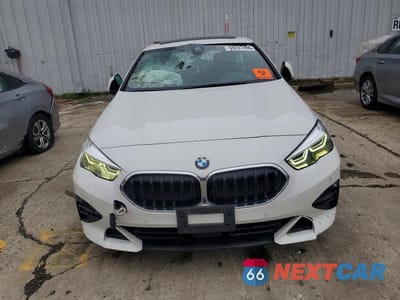 Piąte zdjęcie samochodu w środku: 2020 BMW 228XI VIN:WBA73AK0XL7F50102 - miniatura