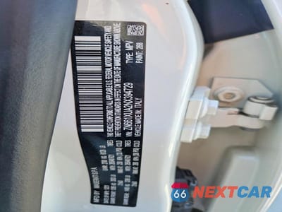 Zdjęcie 12 z 12 samochodu: 2022 MASERATI LEVANTE BASE VIN:ZN661XUA2NX394729 - miniatura
