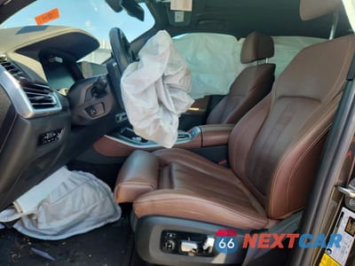 Zdjęcie 7 z 12 samochodu: 2022 BMW X5 XDRIVE45E VIN:5UXTA6C03N9M61624 - miniatura