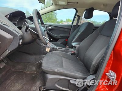 Zdjęcie 7 z 12 samochodu: 2018 FORD FOCUS SE VIN:1FADP3K2XJL244872 - miniatura