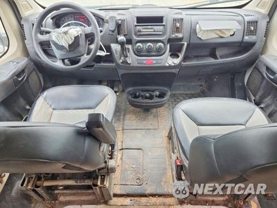 Zdjęcie 8 z 13 samochodu: 2017 RAM PROMASTER 1500 DELIVERY VAN VIN:3C6TRVAG4HE552929 - miniatura