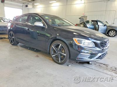 Czwarte zdjęcie samochodu z boku: 2016 VOLVO S60 R DESIGN VIN:YV149MTP5G2414388 - miniatura