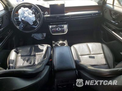 Zdjęcie 8 z 13 samochodu: 2022 LINCOLN CORSAIR RESERVE VIN:5LMCJ2D92NUL13350 - miniatura