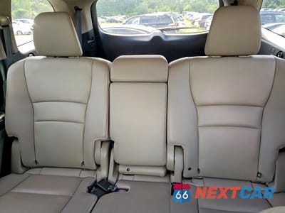 Zdjęcie 10 z 14 samochodu: 2017 HONDA PILOT EXL VIN:5FNYF6H53HB087393 - miniatura