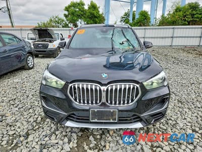 Piąte zdjęcie samochodu w środku: 2020 BMW X1 XDRIVE28I VIN:WBXJG9C05L5R32947 - miniatura