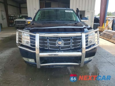Piąte zdjęcie samochodu w środku: 2007 CADILLAC ESCALADE LUXURY VIN:1GYFK63827R250686 - miniatura