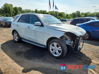 Czwarte zdjęcie samochodu z boku: 2013 MERCEDES-BENZ ML 350 4MATIC VIN:4JGDA5HB2DA213643 - miniatura