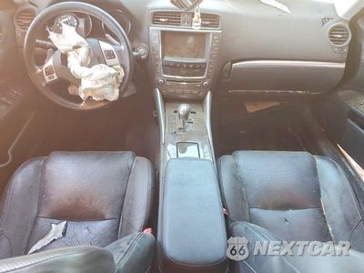 Zdjęcie 8 z 13 samochodu: 2012 LEXUS IS 250 VIN:JTHCF5C28C5056022 - miniatura