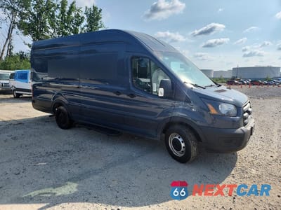 Czwarte zdjęcie samochodu z boku: 2020 FORD TRANSIT 250 DELIVERY VAN VIN:1FTBR3X8XLKB32509 - miniatura