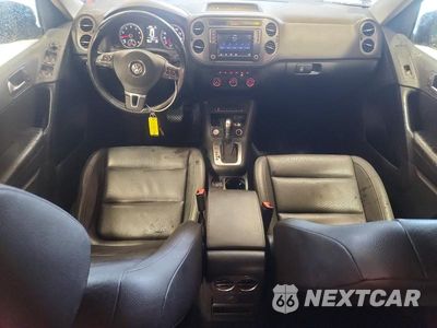 Zdjęcie 8 z 13 samochodu: 2017 VOLKSWAGEN TIGUAN S VIN:WVGBV7AX9HK023237 - miniatura