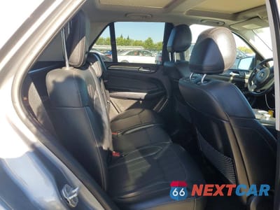 Zdjęcie 10 z 12 samochodu: 2016 MERCEDES-BENZ GLE 350 VIN:4JGDA5JB4GA658755 - miniatura