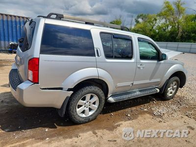 Trzecie zdjęcie samochodu z tyłu: 2011 NISSAN PATHFINDER S VIN:5N1AR1NB4BC609101 - miniatura