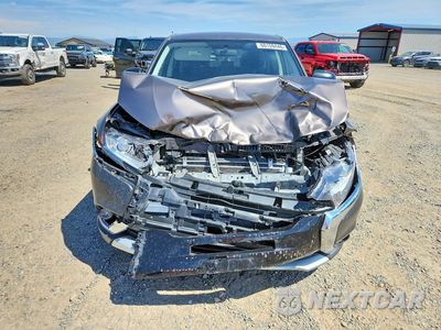 Piąte zdjęcie samochodu w środku: 2018 MITSUBISHI OUTLANDER ES VIN:JA4AD2A31JZ058977 - miniatura