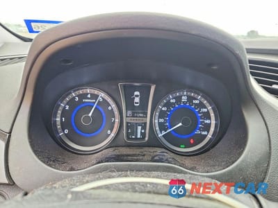 Zdjęcie 9 z 12 samochodu: 2012 HYUNDAI AZERA BASE VIN:KMHFH4JG6CA133894 - miniatura