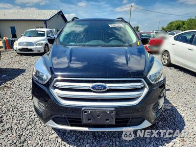 Piąte zdjęcie samochodu w środku: 2018 FORD ESCAPE SE VIN:1FMCU0GD7JUD01252 - miniatura