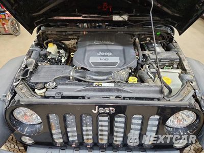 Zdjęcie 11 z 12 samochodu: 2016 JEEP WRANGLER UNLIMITED SPORT VIN:1C4BJWKG3GL293646 - miniatura