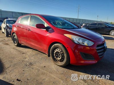 Czwarte zdjęcie samochodu z boku: 2016 HYUNDAI ELANTRA GT BASE VIN:KMHD35LH5GU296493 - miniatura