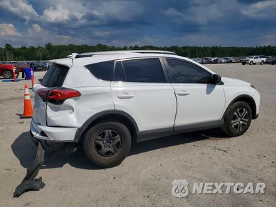 Trzecie zdjęcie samochodu z tyłu: 2018 TOYOTA RAV4 LE VIN:2T3ZFREV3JW457607 - miniatura