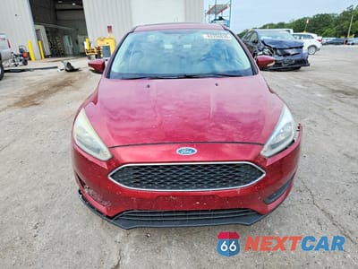 Piąte zdjęcie samochodu w środku: 2015 FORD FOCUS SE VIN:1FADP3F24FL374809 - miniatura