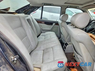 Zdjęcie 6 z 10 samochodu: 1995 BMW 525 I AUTOMATIC VIN:WBAHD6325SGK47206 - miniatura