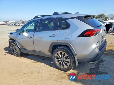 Drugie zdjęcie samochodu z przodu: 2022 TOYOTA RAV4 XLE PREMIUM VIN:2T3C1RFV0NC212032 - miniatura
