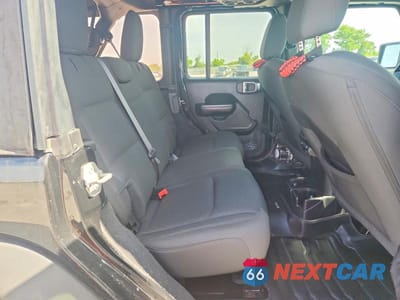 Zdjęcie 11 z 13 samochodu: 2020 JEEP WRANGLER UNLIMITED SPORT VIN:1C4HJXDN0LW199230 - miniatura