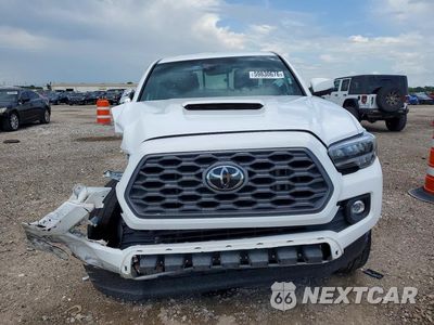Piąte zdjęcie samochodu w środku: 2022 TOYOTA TACOMA TRD SPORT VIN:3TYRZ5CN2NT022074 - miniatura