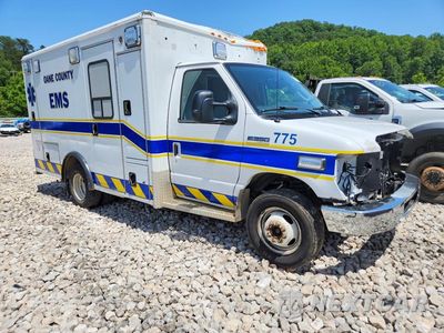 Czwarte zdjęcie samochodu z boku: 2018 FORD ECONOLINE E350 SD AMBULANCE VIN:1FDWE3FS3JDC23127 - miniatura