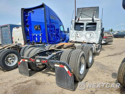 Trzecie zdjęcie samochodu z tyłu: 2024 FREIGHTLINER CASCADIA 126 SEMI TRUCK VIN:1FUJHLDV8RLUP2679 - miniatura