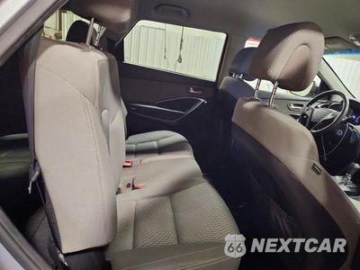 Zdjęcie 11 z 13 samochodu: 2018 HYUNDAI SANTA FE SE VIN:KM8SMDHF1JU276772 - miniatura