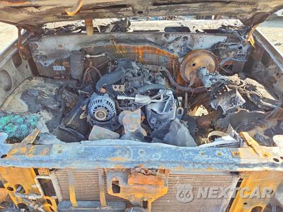 Zdjęcie 21 z 22 samochodu: 1997 CHEVROLET GMT-400 K1500 VIN:1GCEK19R0VE229070 - miniatura
