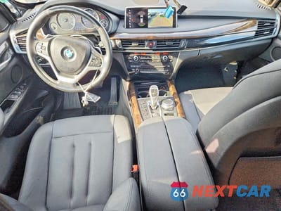 Zdjęcie 8 z 13 samochodu: 2018 BMW X5 XDRIVE35I VIN:5UXKR0C56JL076875 - miniatura
