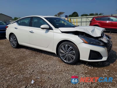 Czwarte zdjęcie samochodu z boku: 2024 NISSAN ALTIMA SL VIN:1N4BL4EW7RN411647 - miniatura