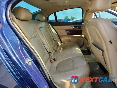Zdjęcie 10 z 13 samochodu: 2011 JAGUAR XF PREMIUM VIN:SAJWA0GB6BLR90069 - miniatura