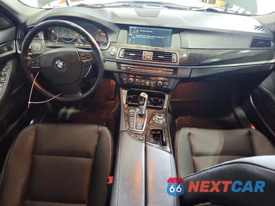 Zdjęcie 8 z 12 samochodu: 2012 BMW 528 XI VIN:WBAXH5C56CDW02780 - miniatura